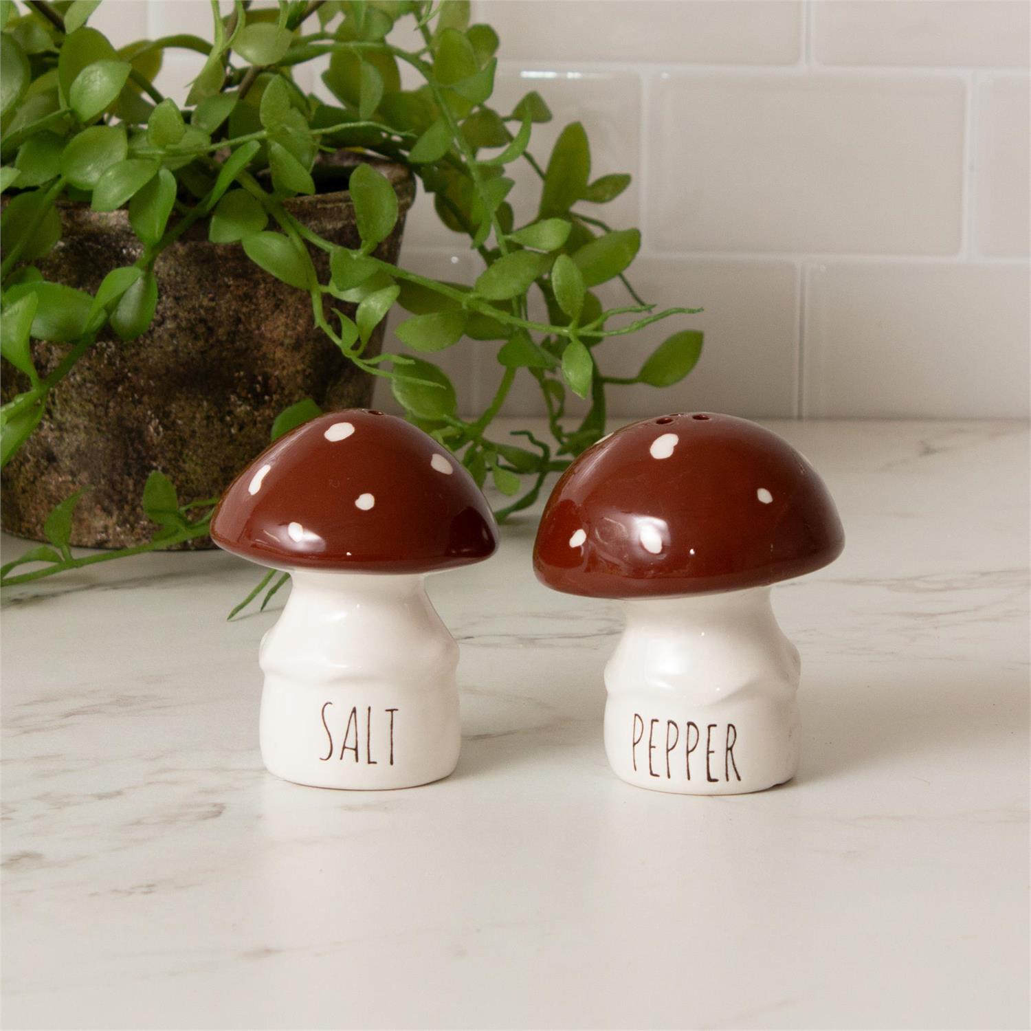 Mushroom Salt & Pepper Shakers