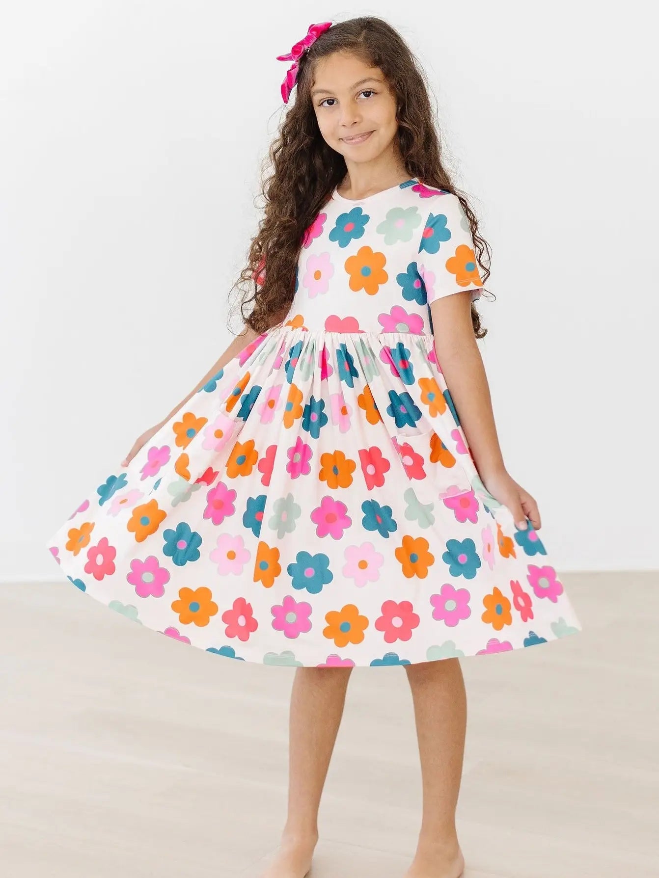 Girls: Retro Floral Short Sleeved Twirl Dress